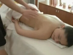 Amatör, Asiatisk, Brunett, Japansk, Massage, Rakad, Mager