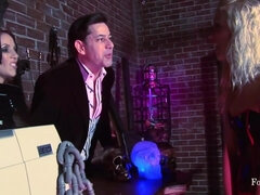 Stora tuttar, Söt, Långt ner i halsen, Snopp, Grupp, Hd, Pov, Stockings