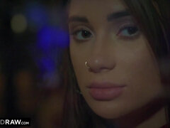 Svart, Kukk suging, Brunette, Klubb, Slikking, Fitte, Ridning, Trekant