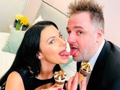 Stor røv, Stor pik, Store bryster, Pik sutte, Brunette, Hundestilling, Mor jeg gerne vil kneppe, Fisse