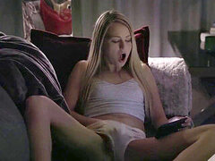 Iso kulli, Musta, Kermakakku, Aisankannattaja, Spermaa suussa, Tuhmat jutut, Nöyryytys, Vaimo