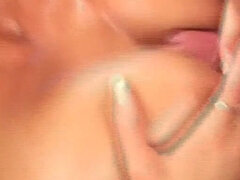 18, Blondína, Podpätky, Prirodzené prsia, Natvrdo, Tabu, Teenka, Kozičky