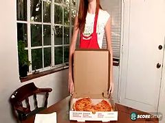 Enthousiasteling, Eten, Hd, Masturbatie, Roodharige vrouw, Alleen, Tiener, Tieten likken