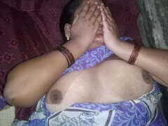 Kerala Bhabi Big Boobs Show in Boy Friends
