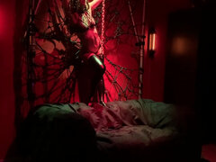 Arsch, Hinter den kulissen, Braunhaarige, Schwanz, Interrassisch, Natürlich, Zierlich, Titten