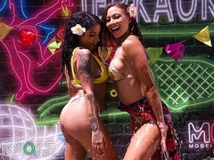 Leie, Fingern, Spiele, Hd, Lesbisch, Lecken, Muschi, Rau