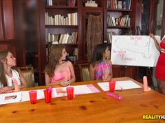 Mamada, Corridas, Gafas, Grupo, Latina, Lesbiana, Lamidas, Oficina