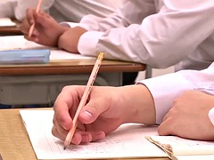 Meia nove, Boquete, Vagina gozada cu gozado, Jato de porra, Japonêsa, Estudante, Professora, Brinquedos