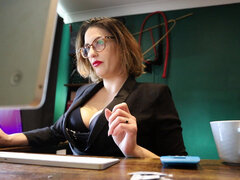 Amateur, Domination, Femme dominatrice, Lunettes, Mère que j'aimerais baiser, Solo