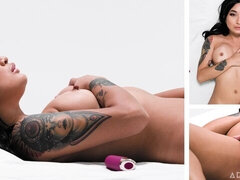 Amatéři, Asijské, Černé, Masturbace, Přírodní prsa, Vyhublá, Teenka, Kozičky