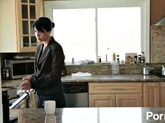 Πίπα, Ώριμη γυναίκα, Τρίο