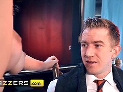 Velký zadek, Velké péro, Velké kozy, Dávení penisem, Výprask, Milf žcbp, Pička, Ječení