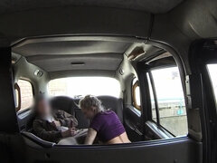 Blond, Kukk suging, Bil, Bakfra, Ansiktssperm, Hd, Slikking, Fitte