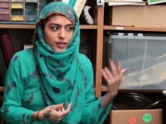 Σε στάση σκύλου στα τέσσερα, Φετιχ, Ηδ, Διαφυλετικό, Βυζιά, Στολή