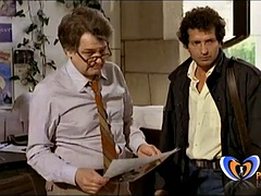 Φετιχ, Γάλλος, Τακούνια, Δαντέλα, Ώριμη γυναίκα, Νάιλον, Καλσόν με τρύπα στον καβάλο, Ρετρό