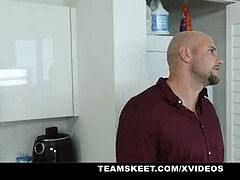 Wytrysk, Drobna, Chudy