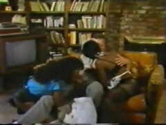 Pijpbeurt, Ondergoed, Masturbatie, Natuurlijke tieten, Orgie, Trio, Tieten likken, Oud