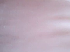Arab bbw plays in her pussy