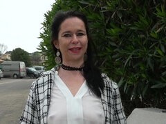 Grosse titten, Braunhaarige, Interrassisch, Milf, Flotter dreier