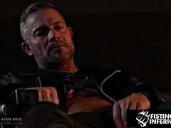 アナル, フェラチオ, 中出し, イく瞬間, ゲイ, レザー, 筋肉, タトゥー