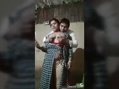 Pik sutte, Brunette, Indier