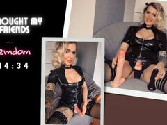 Amatööri, Blondi, Suihinotto, Alistaminen, Lateksi, Kiillottaa, Strap on dildo, Tatuointi