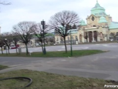 Mamada, Morena, Corridas, Desnudo, Estrella porno, Pov, Público