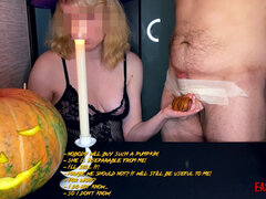 Enthousiasteling, Naakte man aangeklede vrouw, Oudere vrouw, Stel, Dominante vrouw, Rijpe lesbienne
