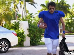 Amatööri, Isot tissit, Ruskeahiuksinen, Puuma, Hd, Äiti jota haluaisin panna, Tatuointi