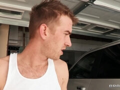 Жопа, Красотки, Большой член, Минет, Брюнетки, Латиноамериканки, Натуральные сиськи, Сиськи