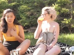 Amateur, Penetracion con dedos, Alemán, Besar, Lesbiana, Masturbación, Al aire libre, Coño