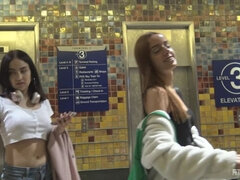 Zapri, Ples, Dress, Ekstremno, Poljubljanje, Samozadovoljevanje, Orgazem, Solo