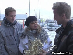 Duże cycki, Cycata, Puma, Babunia, Dojrzałe, Mama, Rzeczywistość, Trójkąt