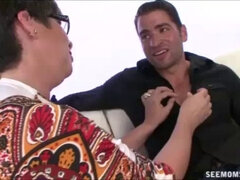 Πίπα, Πούτσος, Στο πρόσωπο, Γυαλιά, Μαλακία, Ώριμη