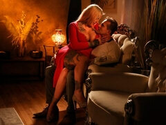 Stor stjärt, Stor kuk, Stora tuttar, Avsugning, Doggystyle, Mellanrasig, Milf