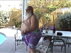 Santa Clause is cumming, and cumming, and cumming!!!