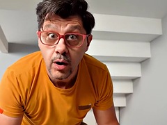 Grosse titten, Betrug, Gehörnter ehemann, Handjob, Realität, Tätowierung, Jungendliche (18+)