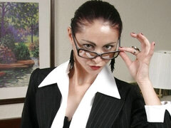 Perse, Suihinotto, Ruskeahiuksinen, Käsihoito, Selkäsauna, Itsetyydytys, Luonnolliset tissit, Näkökulma pov