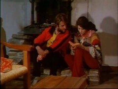 Babe, Fafanje, Rjavolaska, Dvojna penetracija, Hardcore, Trojček, Joške, Retro