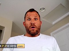 (Alena Croft) is a kinky tart and she wants to have some assfucking fun with (Scott Nails) - brazzers