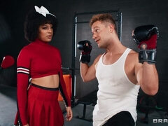 18 anni, Culo grosso, Grande cazzo, Palestra, Interrazziale, Tette naturali, Ragazza, Tette