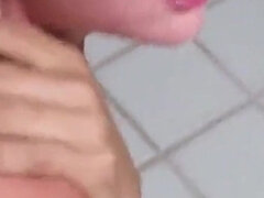 Casada Gostosa Fazendo DP No Cuzinho Dela Com Dois Dotados!