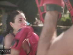 Cumizás, Gesztenyebarna, Pénisz, Kutya póz, Arcra élvezés, Fétis, Nyilvános