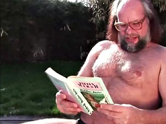 Kotě, Velké kozy, Kuřba, Přichyceni, Stříkání spermatu, Na obličej, Bazén, Kuřba sání