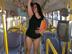 18 jahre, Leie, Grosser schwanz, Bus, Handjob, Latina, Student, Nass