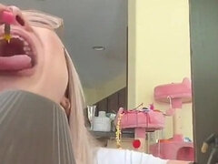 Ερασιτέχνης, Όμορφη, Ξανθιά, Ερωτικός, Γυαλιά, Μόνος