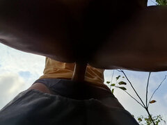 Amatorka, Duży tyłek, Obciąganie, Latynoska, Mamuśka, Na wolnym powietrzu, Publiczny