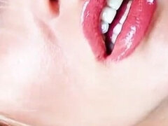 Blond, Vies praten, Fetisj, Alleen