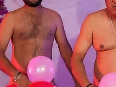 Thandi Raat Mein Badan Ka Temperature High Ho Gaya (christmas Live)