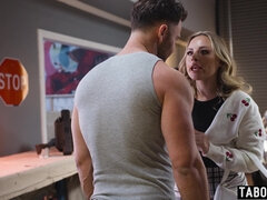 Loiroa, Boquete, Garganta funda, Hardcore, Lambendo, Xoxota, Raspar depilar, Chupar